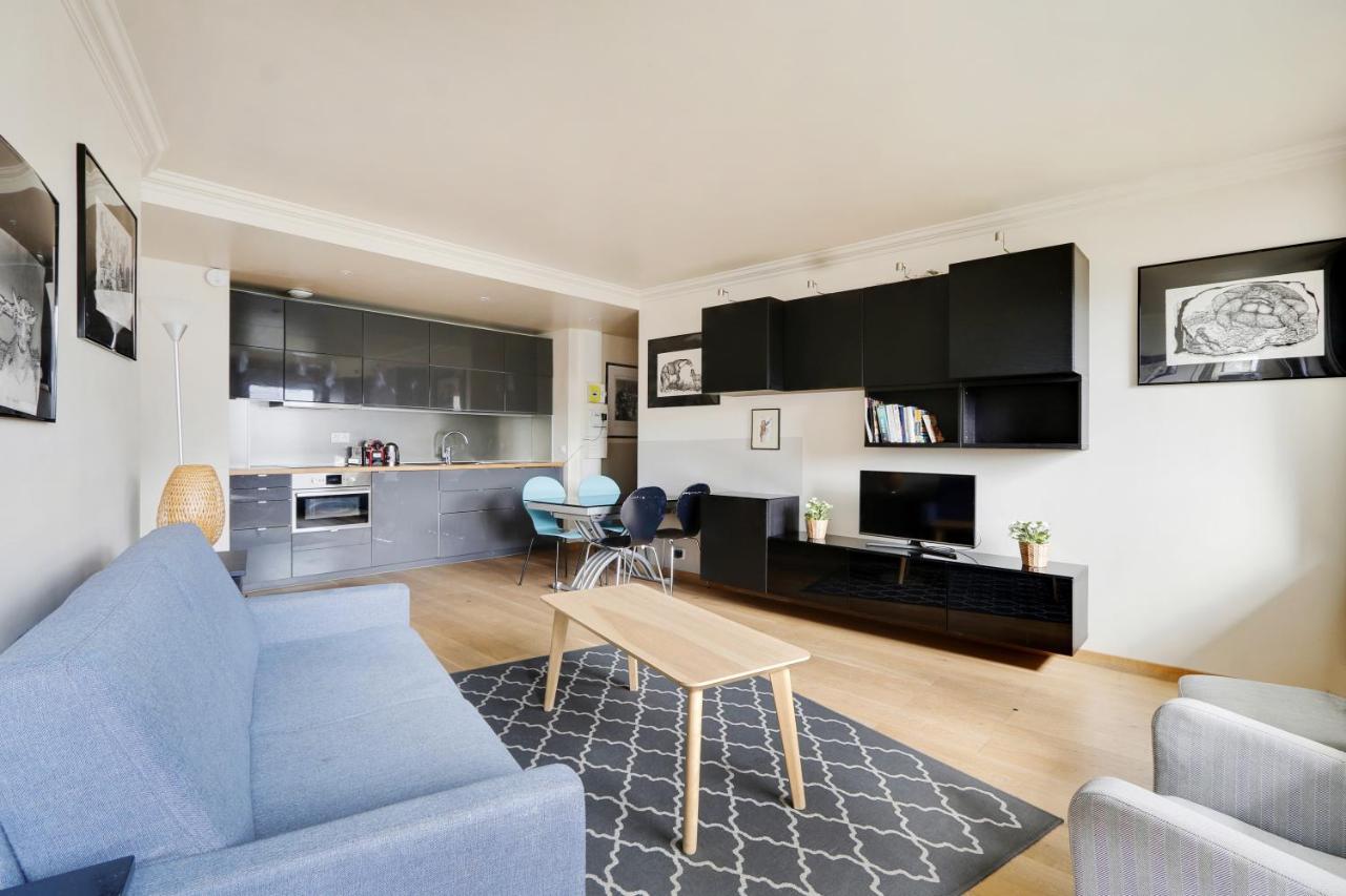 Pick A Flat'S Apartment In Eiffel Tower- Boulevard De Grenelle Париж Экстерьер фото
